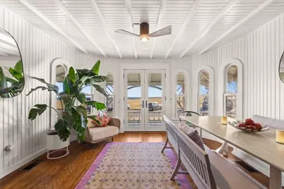 33 Ocean Ave, Oak Bluffs, MA 02557 - Photo 2