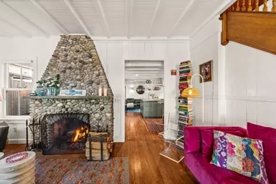 33 Ocean Ave, Oak Bluffs, MA 02557 - Photo 4