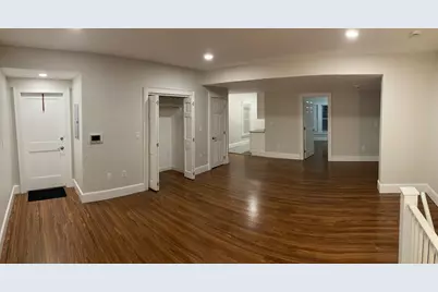 51 Mt Vernon St #3, Melrose, MA 02176 - Photo 2