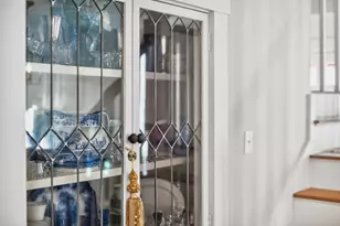 8 Dewey Ave, Sandwich, MA 02563 - Photo 18