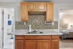 14 Hancock St, Worcester, MA 01610 - Photo 8