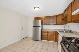 311 Pawtucket Blvd, Lowell, MA 01854 - Photo 10