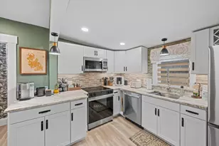 7 Nipmuck Dr, Webster, MA 01570 - Photo 14