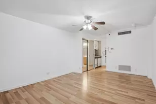 70 Southbridge St, Worcester, MA 01608 - Photo 10