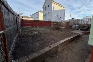 68 Cross St, Fall River, MA 02723 - Photo 14