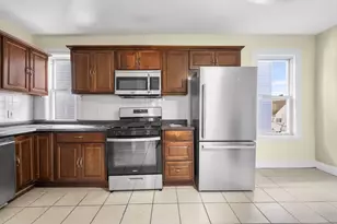 427 Ferry St, Everett, MA 02149 - Photo 1