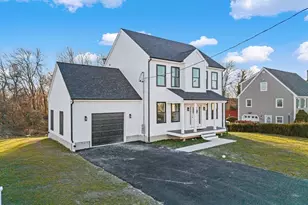 143 Meeson St, Fall River, MA 02724 - Photo 2