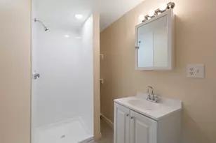 75 Bellingham St, Chelsea, MA 02150 - Photo 10