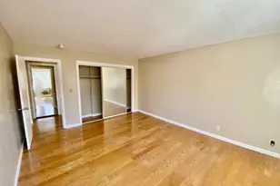 10 Hammond Pond Pkwy, Newton, MA 02467 - Photo 8