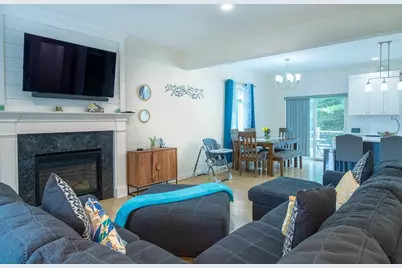 5 Morse Ave #1, Plainville, MA 02762 - Photo 4