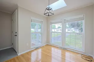 27 Fir Rd, Rockland, MA 02370 - Photo 8