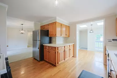 27 Fir Rd, Rockland, MA 02370 - Photo 6