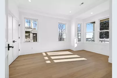 427 E 6th St #1, Boston, MA 02127 - Photo 14