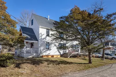 8 Pine St, Mattapoisett, MA 02739 - Photo 6