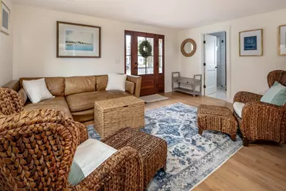 8 Pine St, Mattapoisett, MA 02739 - Photo 12