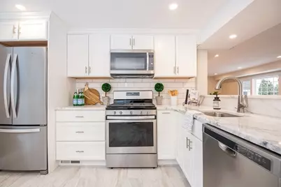 84 Kendall Rd, Holden, MA 01522 - Photo 12