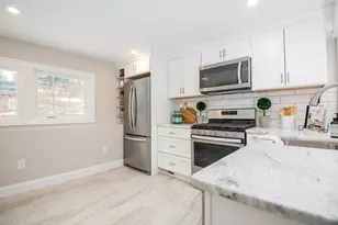 84 Kendall Rd, Holden, MA 01522 - Photo 10