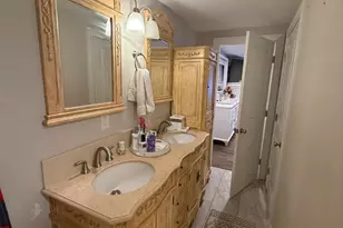 84 Kendall Rd, Holden, MA 01522 - Photo 22