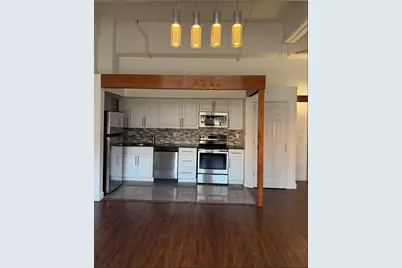 15 Park St #201, Springfield, MA 01103 - Photo 2