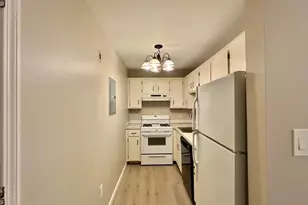 20 Kenmar Dr, Billerica, MA 01821 - Photo 4