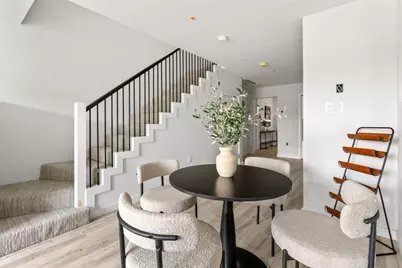 602 Canterbury #12U, Boston, MA 02131 - Photo 8