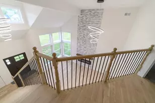 17 Woodland Ln, Belchertown, MA 01007 - Photo 12