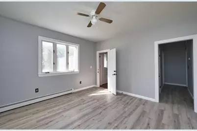 54 Grinnell St #1, Fall River, MA 02721 - Photo 2
