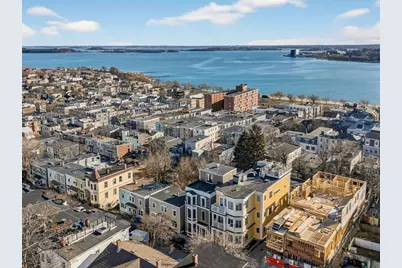 427 E 6th St #2, Boston, MA 02127 - Photo 16