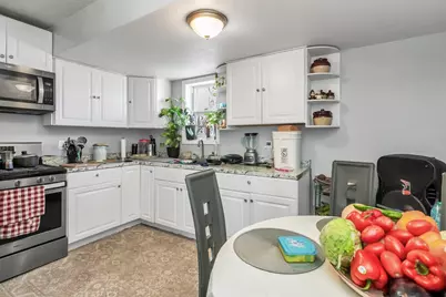 10 Holly St, Lawrence, MA 01841 - Photo 12