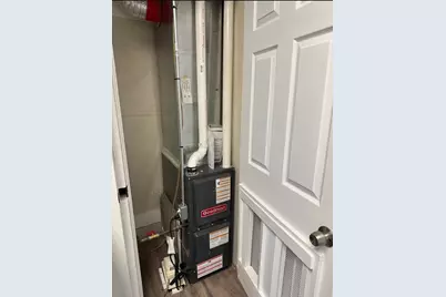 341 Lakeview Avenue #6, Lowell, MA 01850 - Photo 8