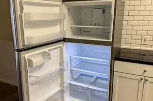 341 Lakeview Ave, Lowell, MA 01850 - Photo 6