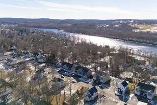 25 Race St, Haverhill, MA 01830 - Photo 34