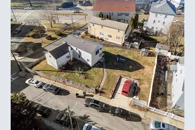 580 County St, Fall River, MA 02723 - Photo 4