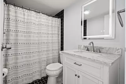 159 Franklin #E6, Stoneham, MA 02180 - Photo 16