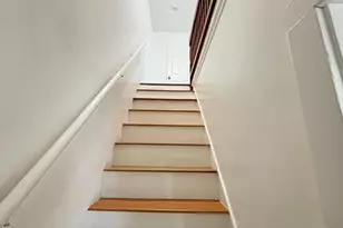 10 Eame St, Framingham, MA 01702 - Photo 18