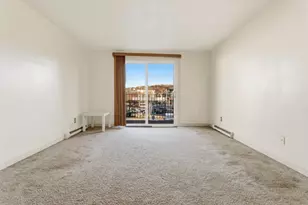 36 Essex St, Saugus, MA 01906 - Photo 14