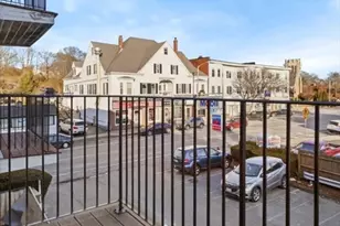 36 Essex St, Saugus, MA 01906 - Photo 16