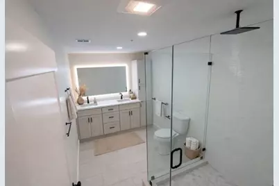 17 School #B, Hudson, MA 01749 - Photo 12