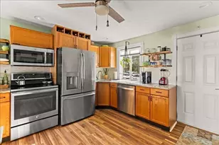 168 Hart St, Taunton, MA 02780 - Photo 4