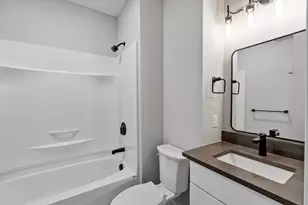 409 Main St, Fitchburg, MA 01420 - Photo 12