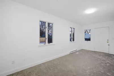 25 Pheland St, Springfield, MA 01109 - Photo 16