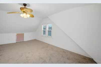 25 Pheland St, Springfield, MA 01109 - Photo 24