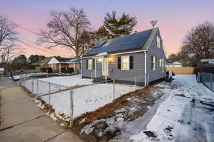 25 Pheland St, Springfield, MA 01109 - Photo 40