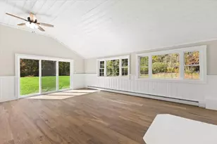 146 Miller St, Middleborough, MA 02346 - Photo 12