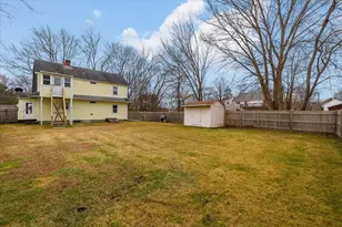 7 Holbrook Rd, Oxford, MA 01540 - Photo 2