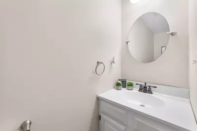 25 Tobey Rd #57, Dracut, MA 01826 - Photo 6