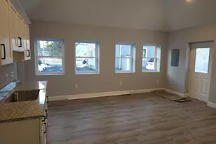 32 W, Middleborough, MA 02346 - Photo 4