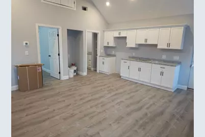 32 West #3, Middleborough, MA 02346 - Photo 1