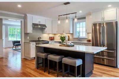 269 Dale St. #1, Waltham, MA 02451 - Photo 8