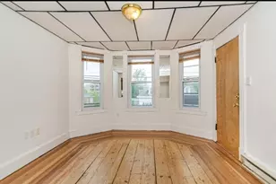 304 Pawtucket St, Lowell, MA 01854 - Photo 8